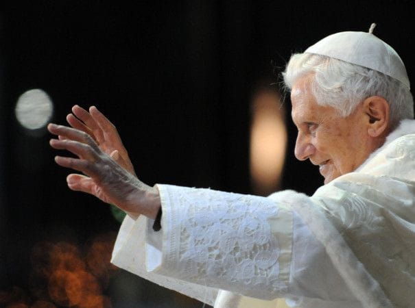 88. urodziny Benedykt XVI uczcił kuflem piwa