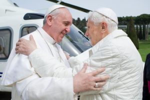 Dwóch Papieży w Watykanie