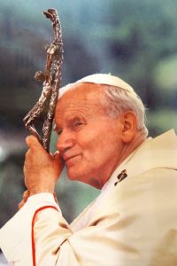 Kardynał Nycz: naśladujmy Jana Pawła II!