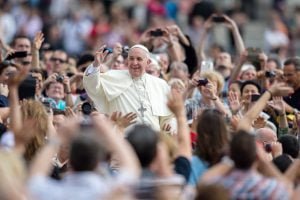 "L'Osservatore Romano": papieska bulla syntezą wiary chrześcijańskiej