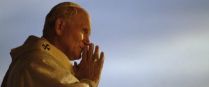 Pluszowy miś na kanonizację Jana Pawła II