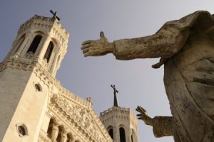 Święty Ireneusz: rozwiązuje konflikty