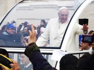 Tablet papieża Franciszka sprzedany na aukcji w Urugwaju