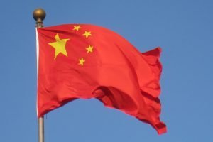 Chiny: władze każą usuwać krzyże z kościołów