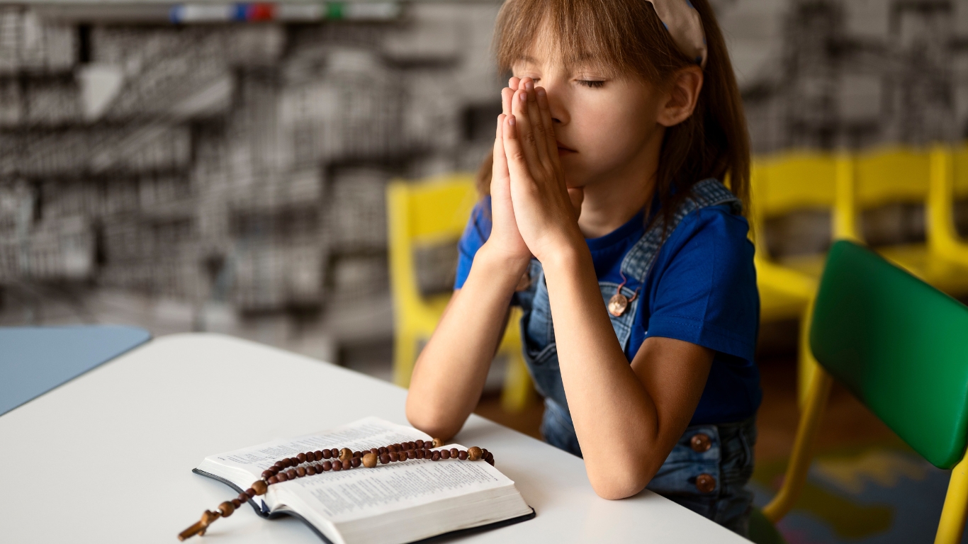 Szkoły znów chcą deklaracji udziału w religii. SKŚ przypomina: Oświadczenie nie musi być ponawiane
